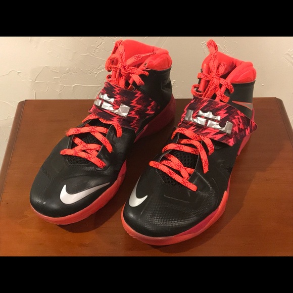 Nike Other - Nike Zoom Soldier VII PP 7 Lebron James Mens 10.5